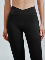 Black V-Waist Leggings 24" - Image 5