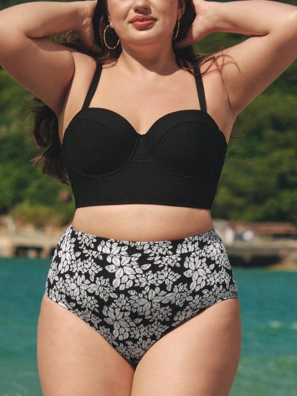 Black Floral Petal-Print Plus Size Bikini Bottom