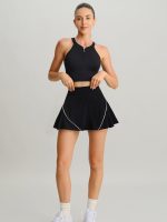 Black Round Neck Sports Bra - Light Support