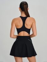 Black Round Neck Sports Bra - Light Support - Image 10