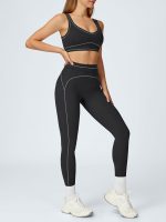 Black Contrast-Trim Sports Bra - Image 4